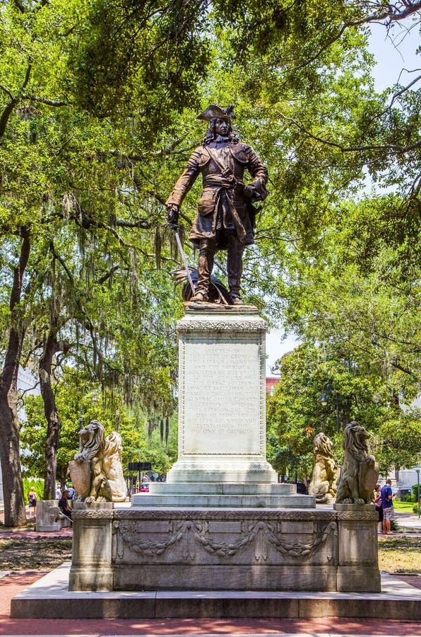 Oglethorpe Monument at Chippewa Square in Savannah