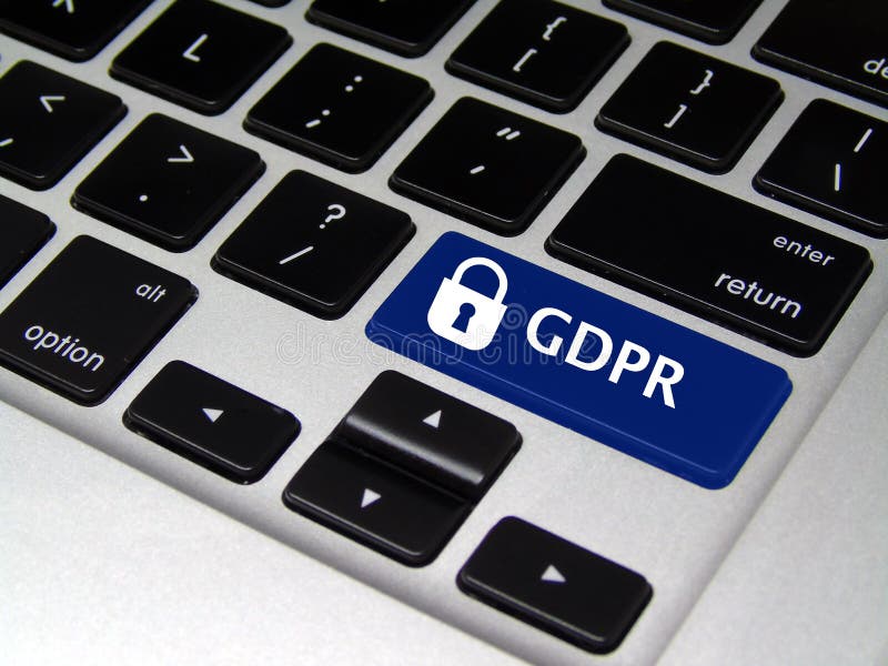 Ogólnych dane ochrony przepis GDPR - laptopu guzik obraz stock Ogólnych dane ochrony przepis GDPR - laptopu guzik obraz stock