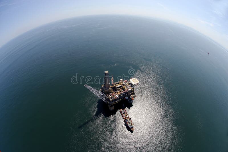 Scalpello piattaforma, il recupero di petrolio e di gas nel mare.