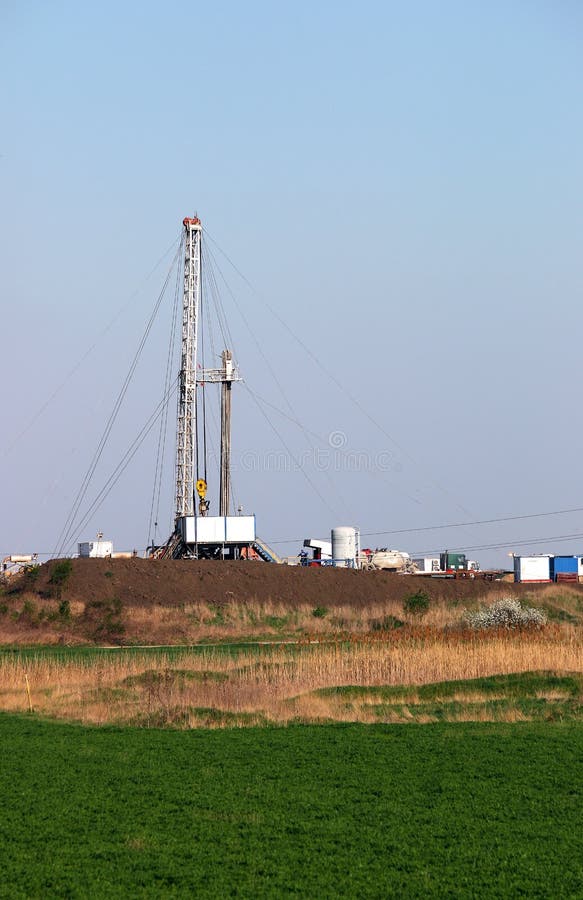 Oil drilling rig stock image. Image of onshore, engineering 89876899