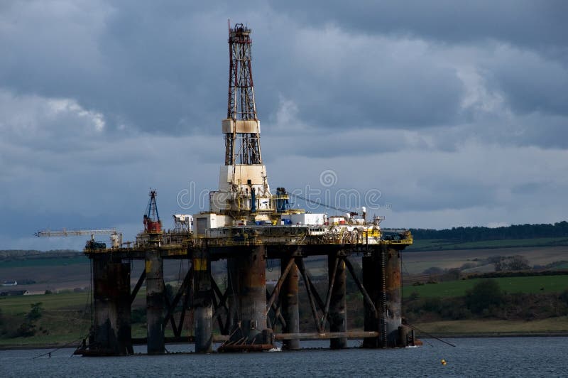 Under Repair Oil Rig, on the Moray Firth,near Ivergordon, Ross-shire, Scotland, UK.The UK offshore oil industry is mainly located off the east coast of Scotland and England. However, there are also oil rigs and platforms in the Irish Sea and to the west of the Shetland Islands. Many companies operate across the globe, making it possible for skilled offshore workers to find employment overseas. The majority of the largest oil fields in the UK sector of the North Sea were found in the waters to the north and east of the Scottish mainland, with the more northerly fields found to the east of the Orkney and Shetland Islands. An energy independent Britain. The UK used to be fairly self-sufficient in energy, in oil, gas and coal. But that&#x27;s changed recently as the North Sea reaches depletion &#x28;of oil and gas&#x29;.  We&#x27;re also exposed to the global energy markets and commodity speculators. Academics warn oil and gas reserves in Scotland and the UK could only last a decade. Oil and gas reserves in Scotland and the UK may last only a decade, according to academics. A new study of output from offshore fields estimates that only about 10% of the UK&#x27;s original recoverable oil and gas remains. At that point, there were 184 offshore rigs in the North Sea. The North Sea and the Gulf of Mexico &#x28;United States&#x29; are home to many offshore rigs, totalling 184 rigs and 175 rigs, respectively as of January 2018. Offshore oil rigs enable producers to extract and process