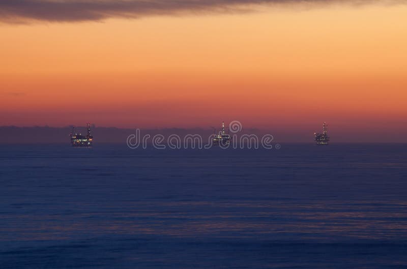 Oil Rigs in the Pacific Ocean Stock Image - Image of ocean, lights