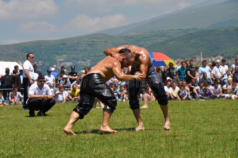 The pehlivans’ (traditional oil wrestling) and horseback riding tournaments, as well as the traditional fair of Dragash Municipality have been organized on 15th and 16th of June every years. With the presence of more than 5.000 attendees and with over 60 contenders of these traditional sport disciplines from Bulgaria, Macedonia, Albania and Kosovo, after a half-decade, rich local cultural tradition of this southernmost municipality of Kosovo are being revived. The project was implemented by the Department for Culture, Youth and Sports of the Municipality of Dragash and NGO Natyra with the support of other partners