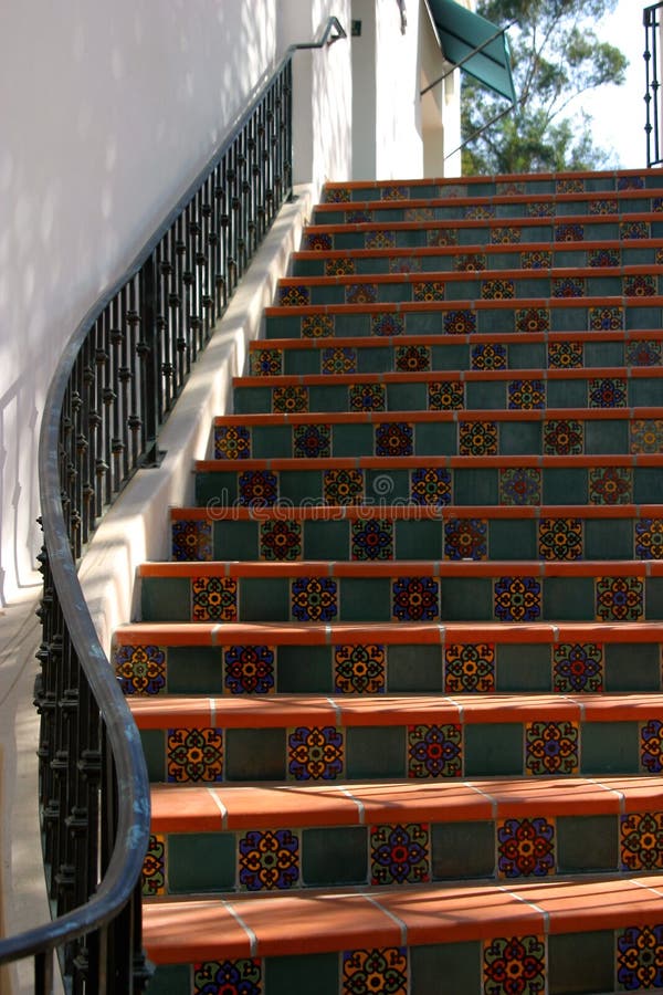 407 Spanish Style Staircase Photos Free Royalty Free Stock Photos From Dreamstime