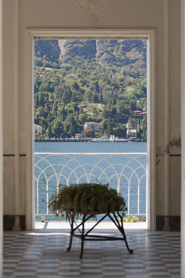 Ojeada del lago Como - Como, Italia imagenes de archivo Ojeada del lago Como - Como, Italia imagenes de archivo