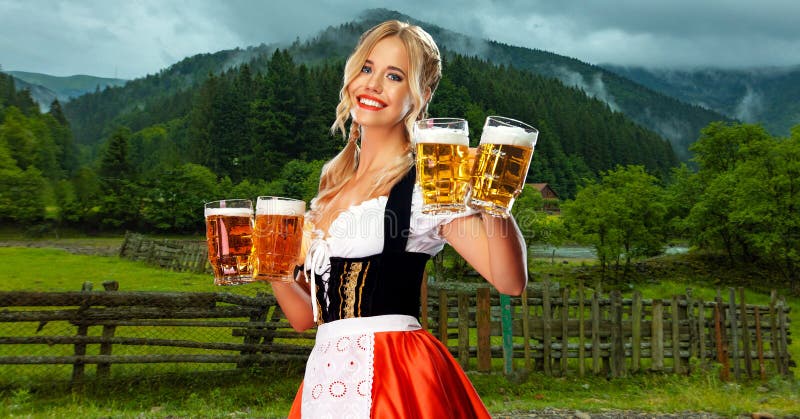 oktoberfest-girl-waitress-beer-woman-wea
