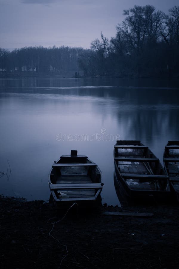 Old Abandoned Boat In The Lake Stock Image Image Of Light Colorized