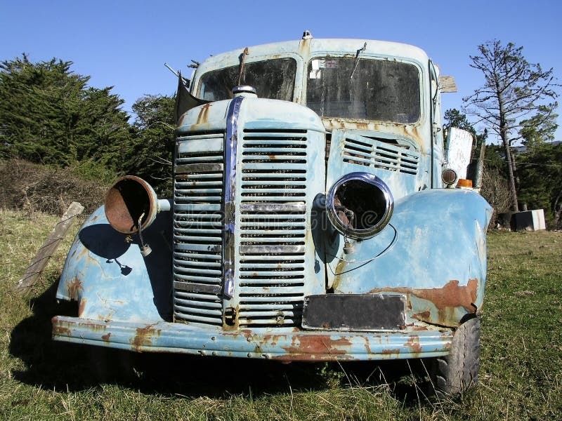 Old Bedford Truck 2