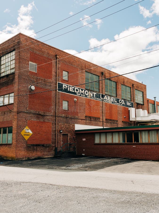 Old Brick Warehouse, in Bedford, Virginia Editorial Photo Image of