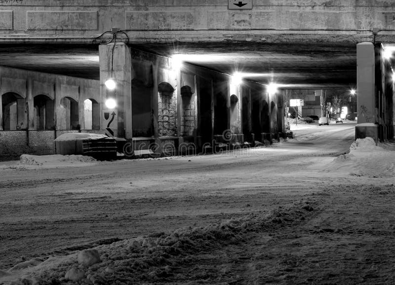 Old bridge at night (Montreal)