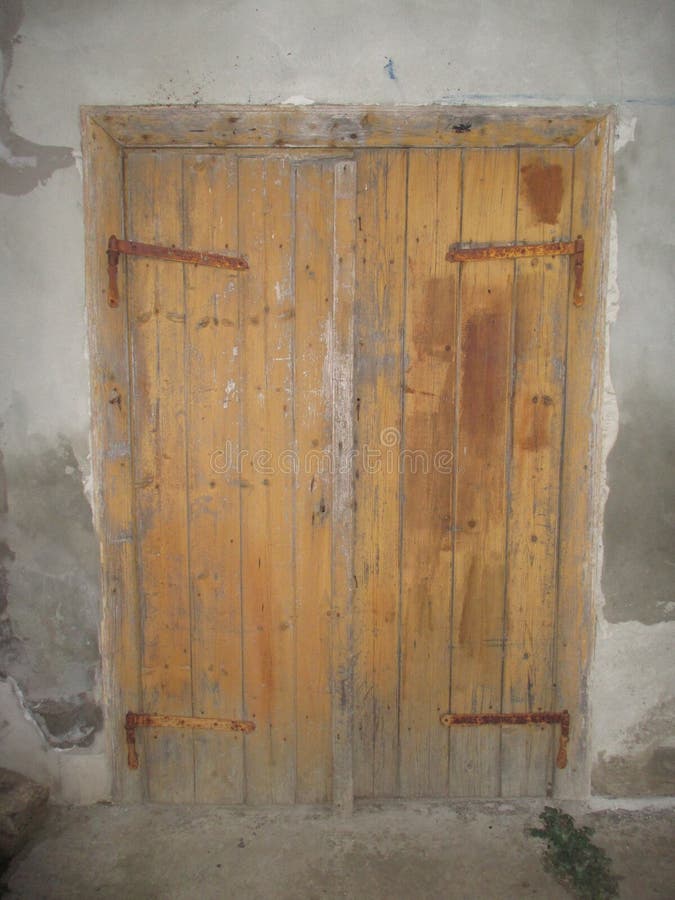 Cellar Door Stock Photos Download 1 929 Royalty Free Photos