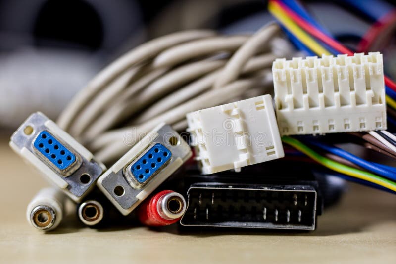 Old Computer Wires. Cables Lpt, Com1 and Com2 for Desktop and La Stock