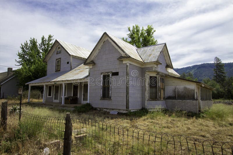 Old farm house in the Arizona country royalty free stock photo Old farm house in the Arizona country royalty free stock photo