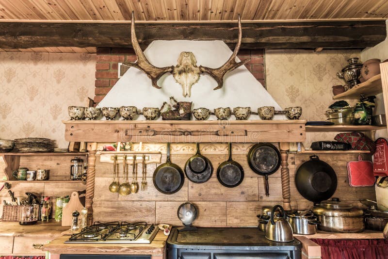 Old Pots And Pans In A Farmhouse Kitchen Farmhouse Parlor Stock