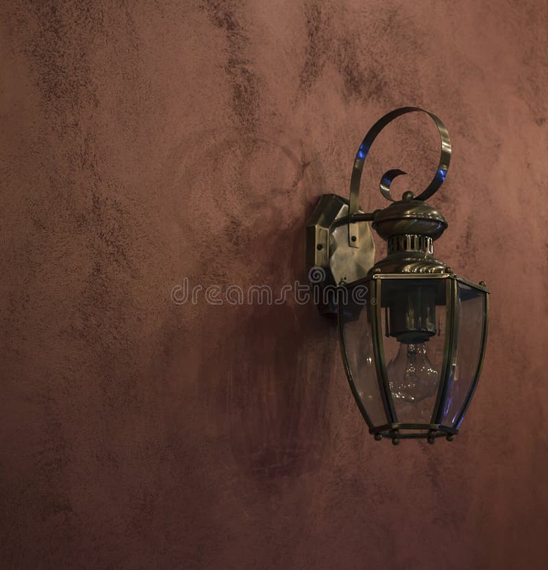 Old fashioned wall lantern stock image. Image of fashioned 37996633