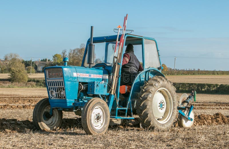 Old Ford 3000 Tractor Ploughing Editorial Stock Photo - Image of crop, farmer: 80347163