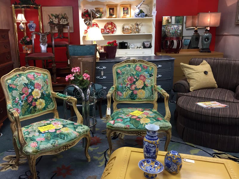 Old Furniture for Sale at Antique Store TX Editorial Image Image