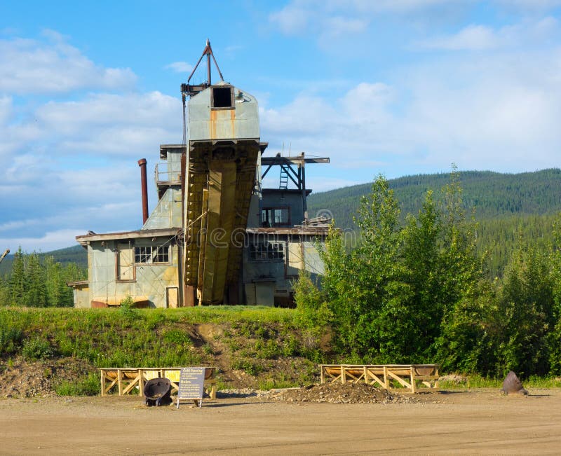 chicken alaska gold mining dredging vacations chicken alaska gold mining dredging vacations