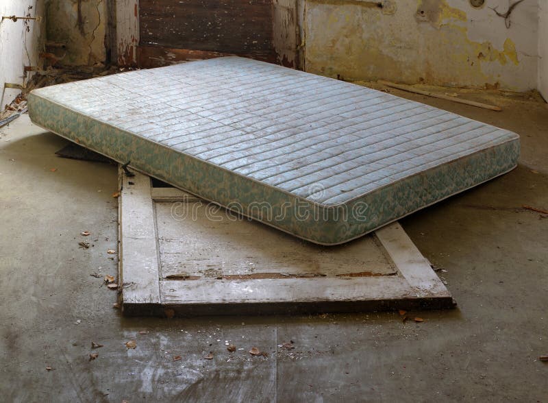 257 Broken Mattress Photos Free Royalty Free Stock Photos From Dreamstime