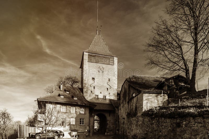 Old medieval tower with city gates in Fribourg, Switzerland stock photography Old medieval tower with city gates in Fribourg, Switzerland stock photography