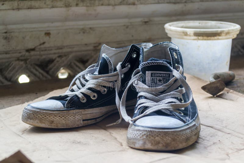 converse baseball boots