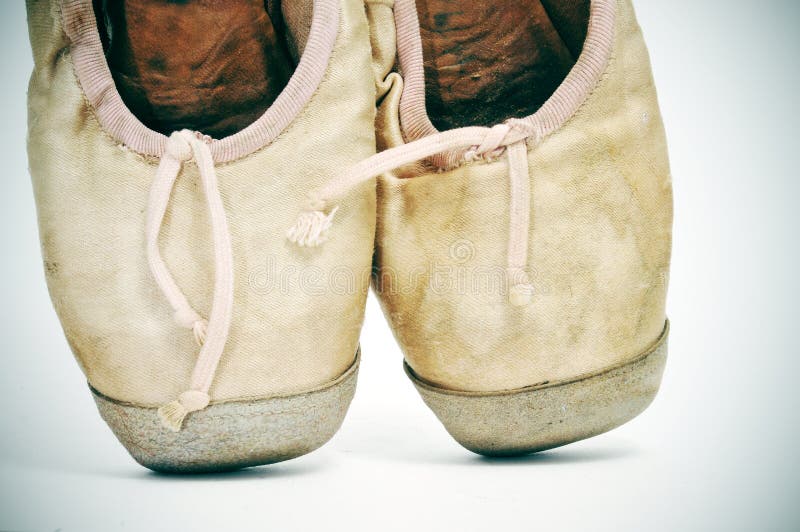 Old Pointe Shoes Stock Photos Image 15242863