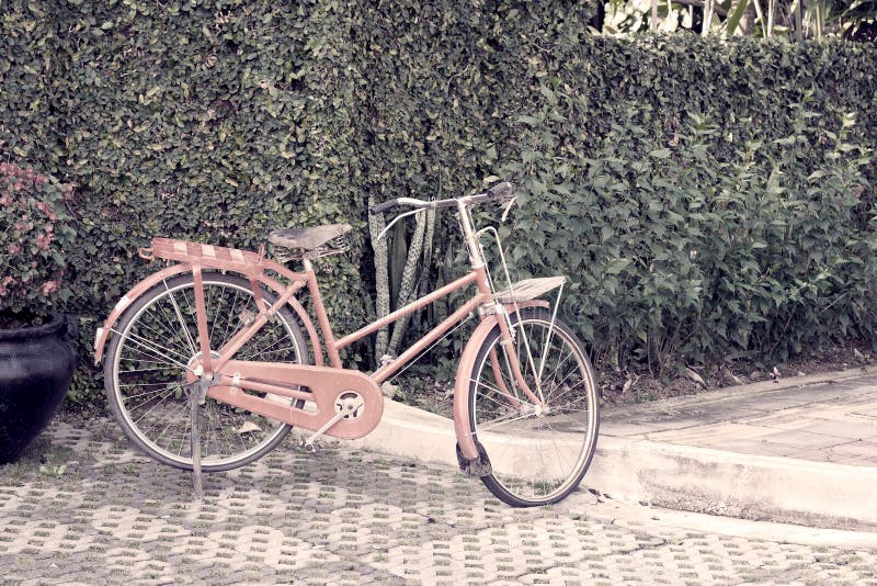 old red bike