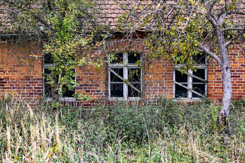 An old red brick hut on a village in Poland royalty free stock images An old red brick hut on a village in Poland royalty free stock images
