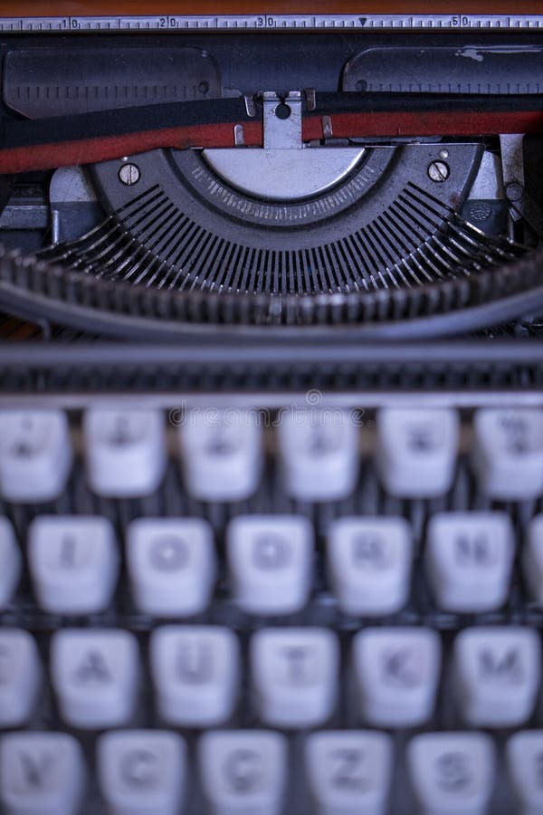 40+ Typewriter Purple Retro Revival Paper Stock Photos, Pictures