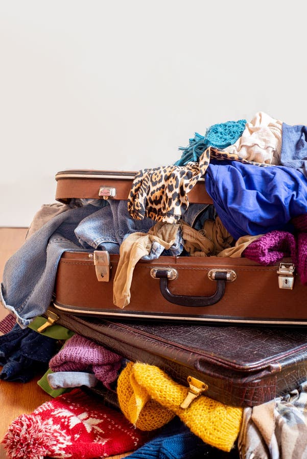 suitcase second hand