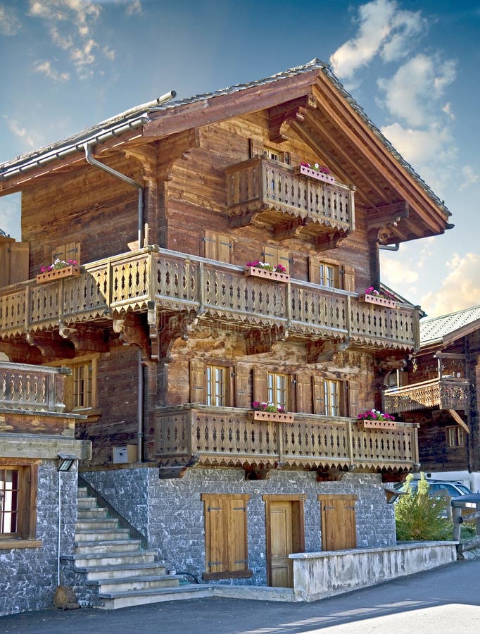 Old swiss house 18