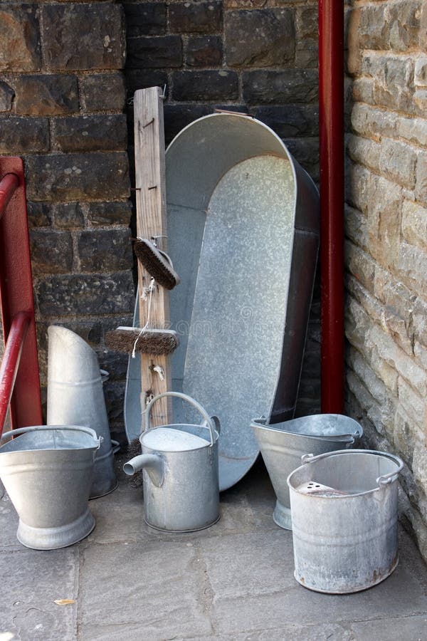 An old tin bucket stock photo. Image of bucket, antiique 26761144