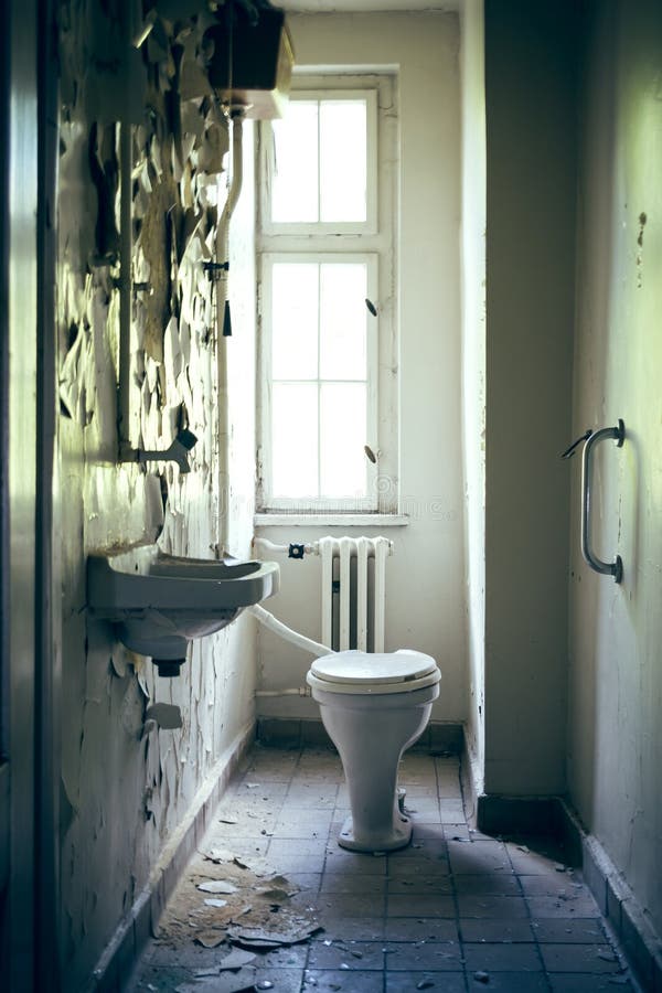 Old toilet stock image. Image of water, wash, toilet 41373009