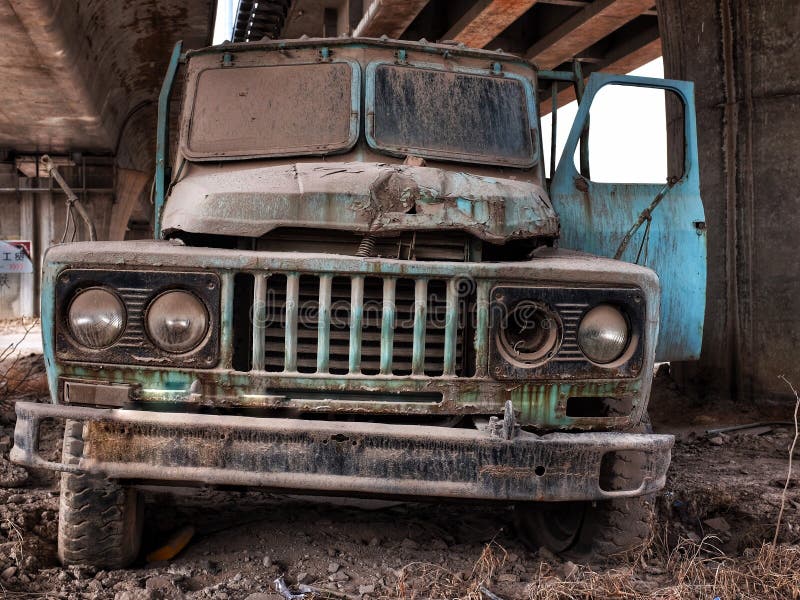 Old Truck front view stock image. Image of retro, bridge - 56799903