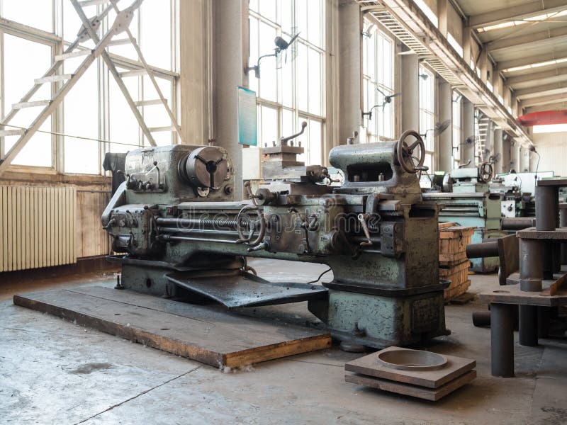 Old Turning Lathe is in a Dirty Shop Floo Stock Image - Image of lathe ...