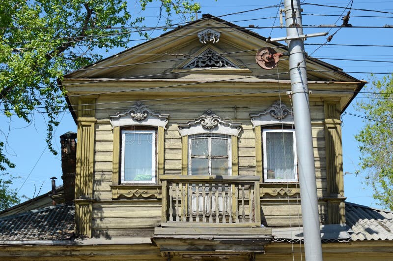 И серый дом, и в мезонине венецианское окно.": здесь жил Александр Блок Оренбург