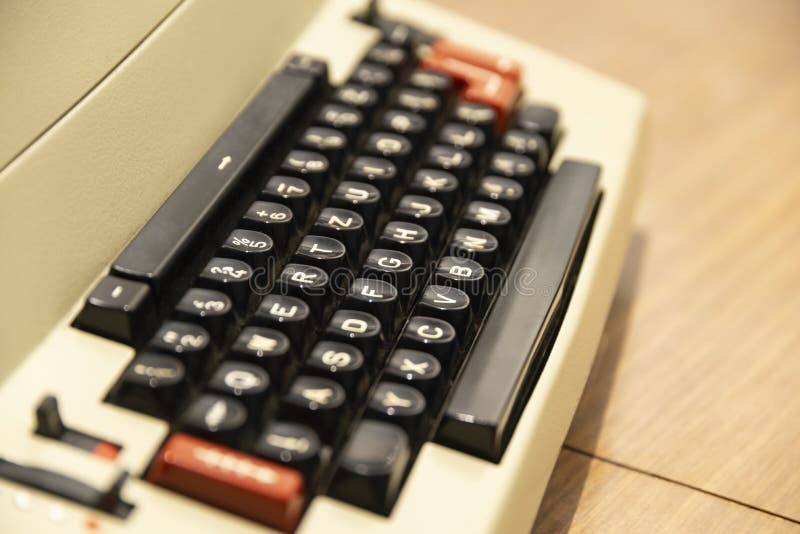 old typewriter keyboard layout old typewriter keyboard layout