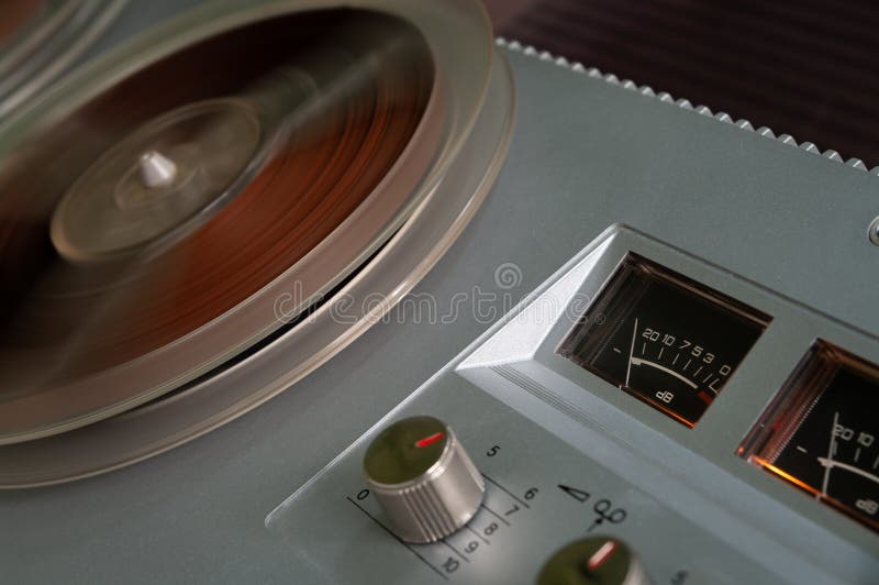 Old Vintage Reel-to-reel Player. Tape Recorder with Spools Stock Photo -  Image of party, entertainment: 185563116