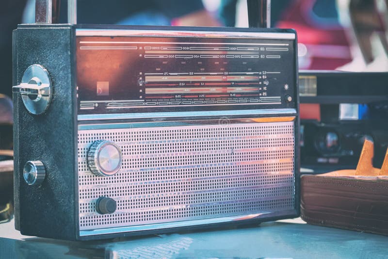 2,667 Vintage Transistor Radio Stock Photos - Free & Royalty-Free Stock  Photos from Dreamstime