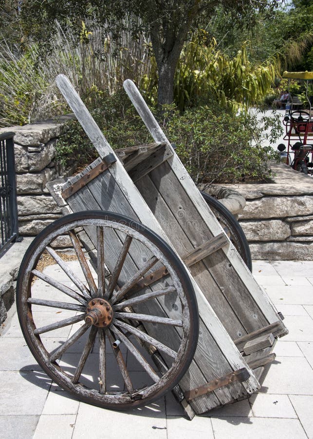 Old Wood Wheel Barrow royalty free stock photography Old Wood Wheel Barrow royalty free stock photography