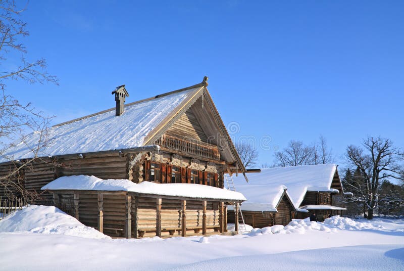 Old wooden house i