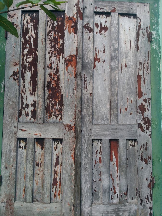 841 Peeling Paint Wooden Windows Stock Photos Free & RoyaltyFree