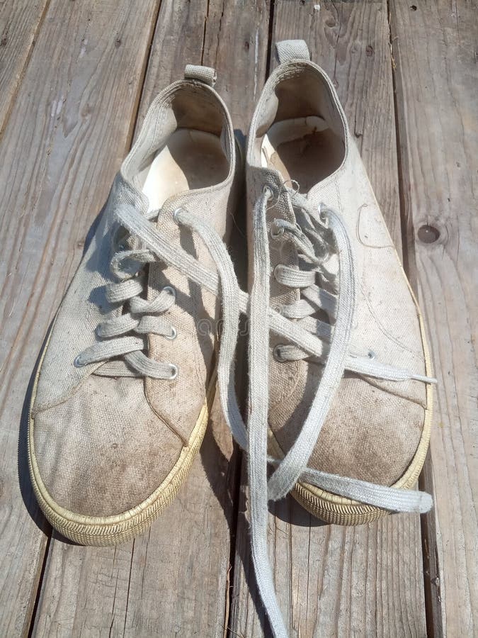 Old Worn Out and Dirty White Sneakers Stock Image - Image of laces ...