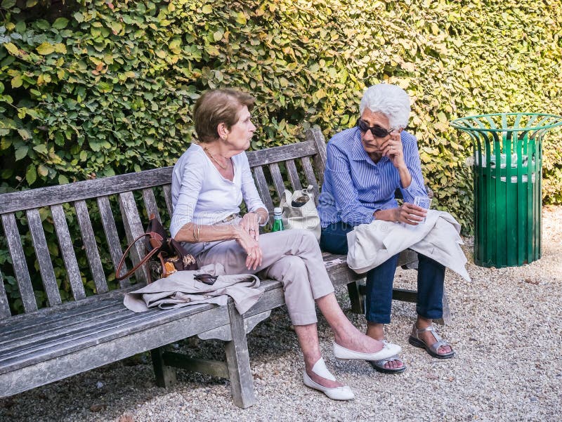 Experience some great benefits of chatting to older women