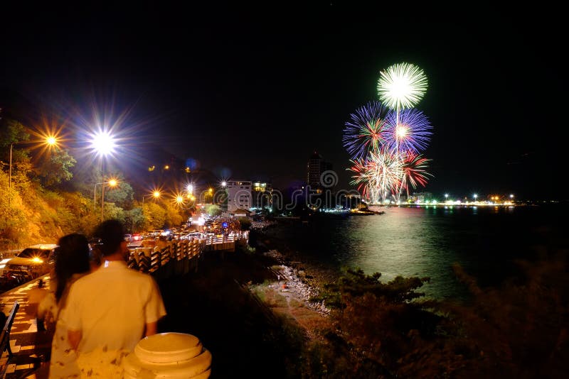 Olhe os fogos-de-artifício fotografia de stock