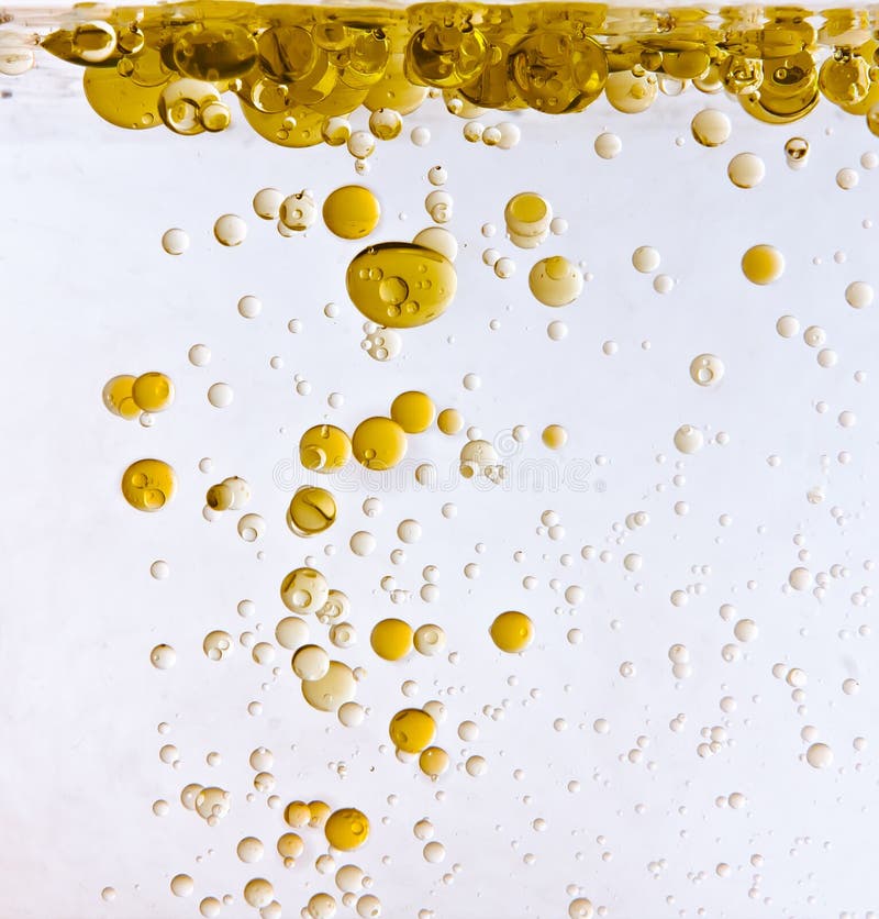 kijken Joseph Banks Machtig Olie in Water stock afbeelding. Image of bobbel, chemie - 20123019