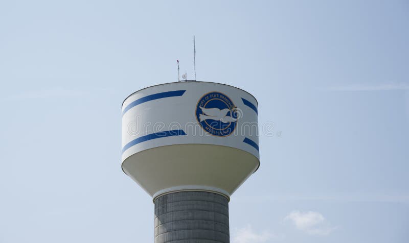 Olive Branch, het Watertoren van de Mississippi stock afbeelding Olive Branch, het Watertoren van de Mississippi stock afbeelding