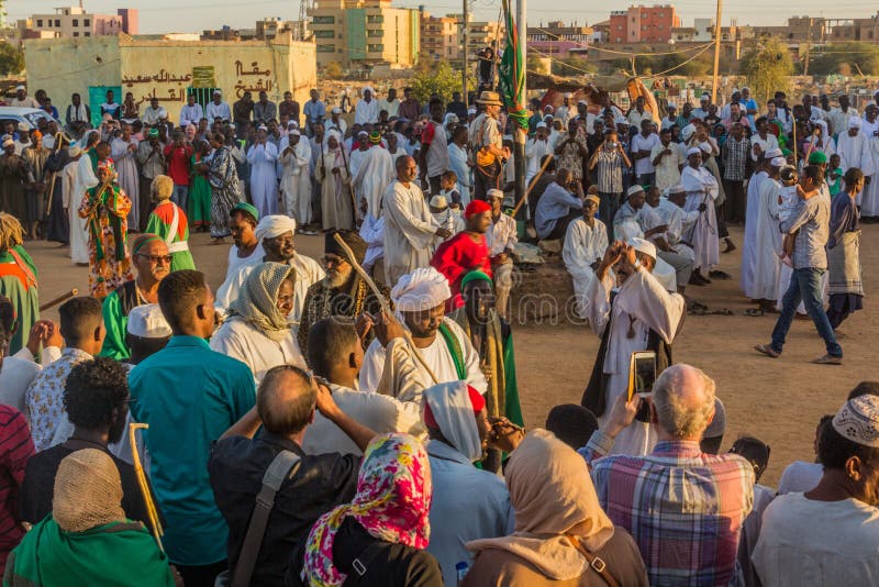 Omdurman sudan march 8 2019 : Vid en religiös ceremoni vid Himmelska noll fotografering för bildbyråer