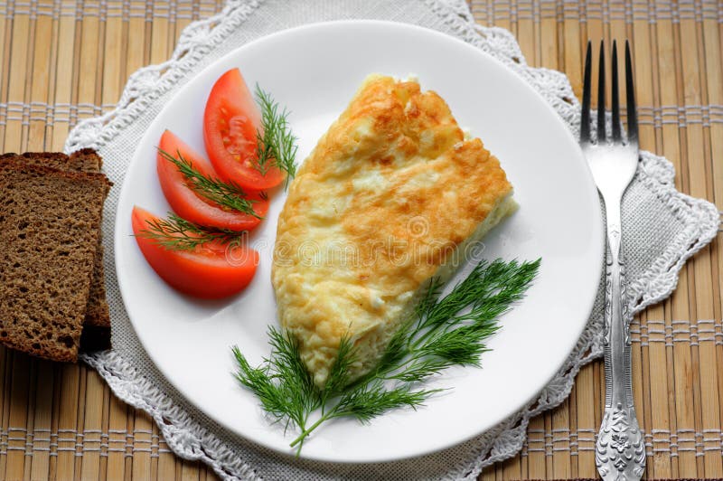 Omelette with tomatoes and dill