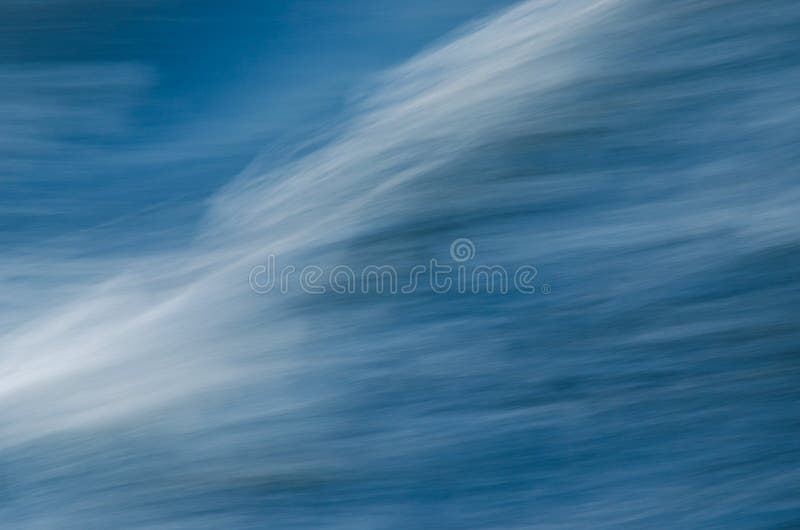 Onda do mar do lado do close-up do navio em uma exposição longa Textura da ?gua foto de stock royalty free Onda do mar do lado do close-up do navio em uma exposição longa Textura da ?gua foto de stock royalty free